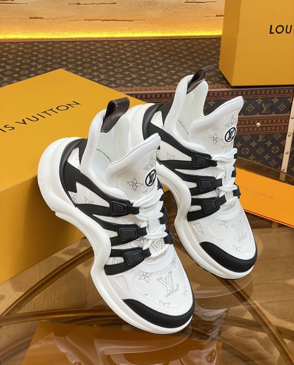 ルイヴィトン 靴 LV アークライト スニーカー レディース lv303340 ホワイト/ブラック N品 白スニーカー レディースコーデ - 画像 (3)
