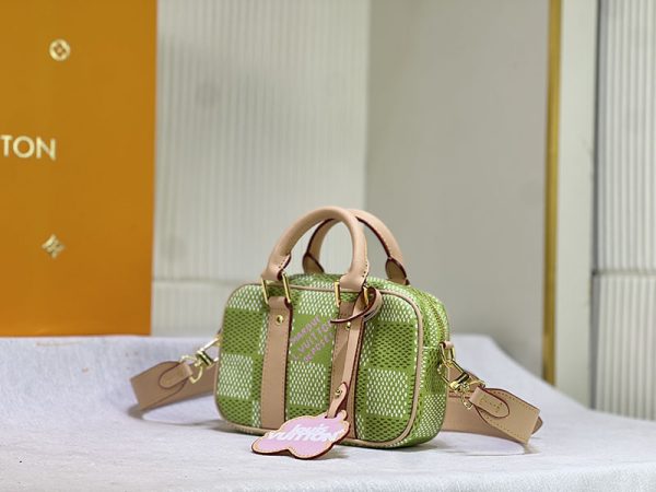 ルイヴィトン ナノ･ポルト ドキュマン･ヴォワヤージュ N40643 グリーン N品 - 画像 (8)