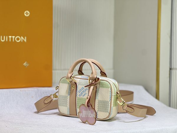 ルイヴィトン ナノ･ポルト ドキュマン･ヴォワヤージュ lv301346 ピスタチオ N品 ルイヴィトンボストンバッグミニ - 画像 (8)