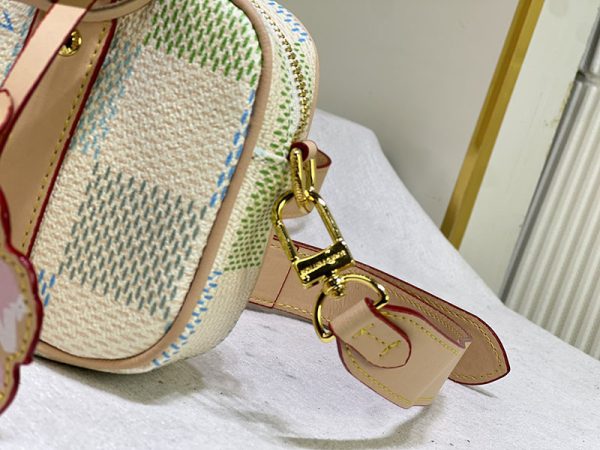 ルイヴィトン ナノ･ポルト ドキュマン･ヴォワヤージュ lv301346 ピスタチオ N品 ルイヴィトンボストンバッグミニ - 画像 (7)