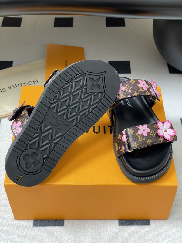 ルイヴィトン 靴 LV × TM サンダル レディース ルイ・ヴィトン × 村上隆の第2弾 lv303357 ブラック/ブラウン N品 ヴィトン サンダル レディース - 画像 (3)