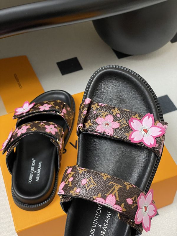 ルイヴィトン 靴 LV × TM サンダル レディース ルイ・ヴィトン × 村上隆の第2弾 lv303357 ブラック/ブラウン N品 ヴィトン サンダル レディース - 画像 (2)