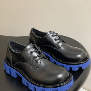 厚底 ローファー 歩きやすい ブランド
