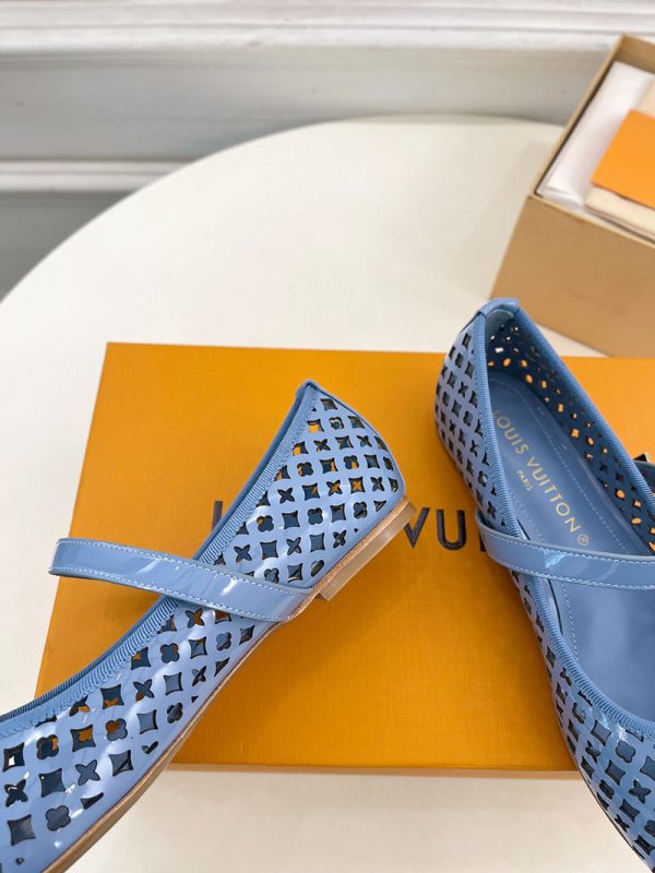 ルイヴィトン 靴 LV パンプス ロミー バレリーナ バレエシューズ 2025 新作 lv303366 ブルー N品 ルイヴィトン バレリーナ - 画像 (3)