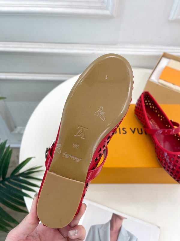 ルイヴィトン 靴 LV パンプス ロミー バレリーナ バレエシューズ 2025 新作 lv303368 レッド N品 ルイヴィトン バレリーナ - 画像 (2)