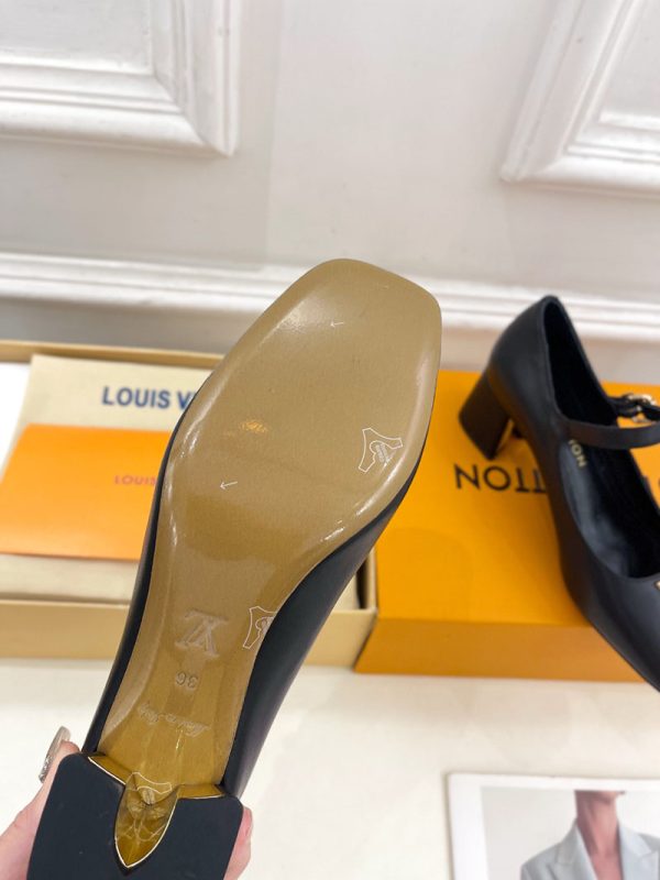 ルイヴィトン 靴 LV メリージェーン パンプス レディース ヒール 5.5cm lv303372 ブラック N品 メリージェーン 靴 コーデ - 画像 (2)