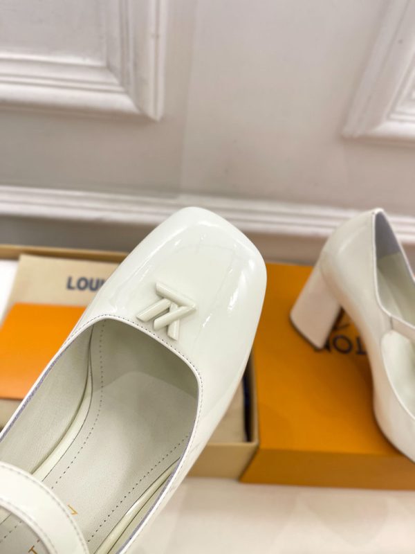 ルイヴィトン 靴 LV メリージェーン パンプス レディース ヒール 9cm lv303384 ホワイト N品 ヴィトン 靴 レディース パンプス - 画像 (5)