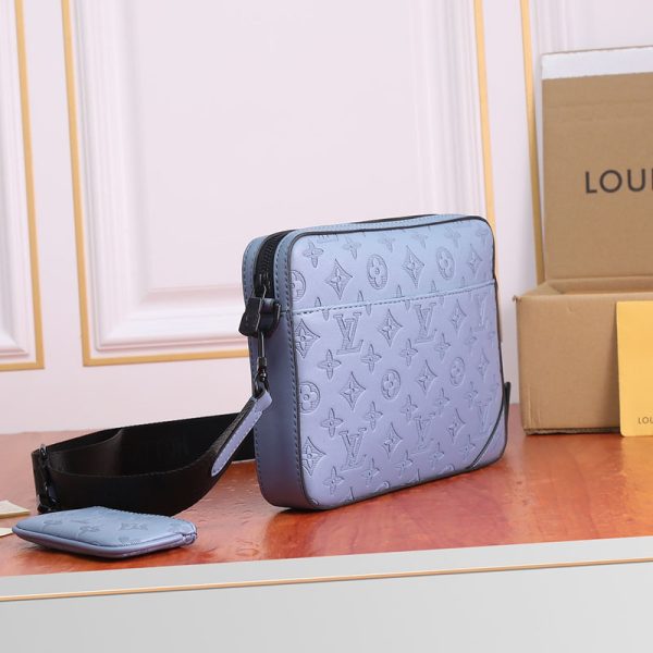 ルイヴィトン モノグラム シャドウ デュオメッセンジャー lv301397 ブルー N品 ルイヴィトン メンズ ショルダーバッグ 人気 - 画像 (9)