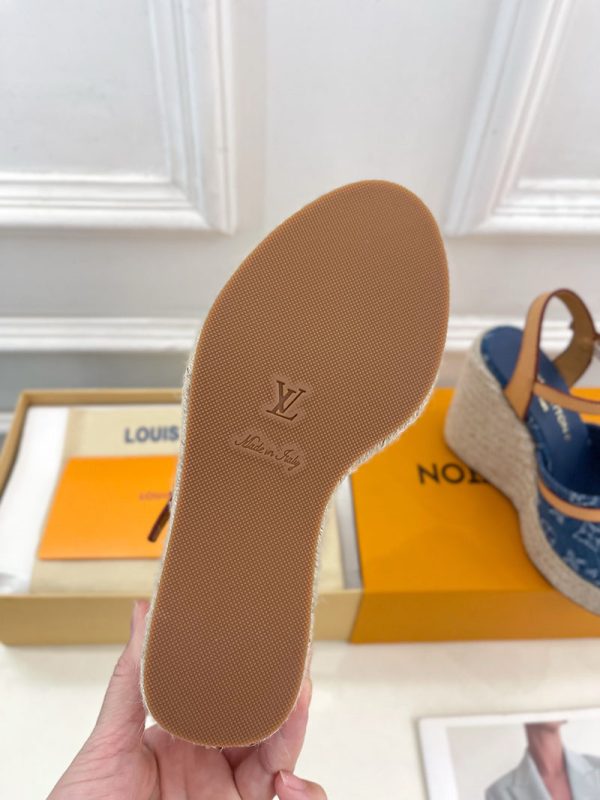 ルイヴィトン 靴 LV サンダル＆エスパドリーユ 2025 新作 レディース靴 lv303402 ブルー N品 レディース サンダルトレンド 2025 - 画像 (2)