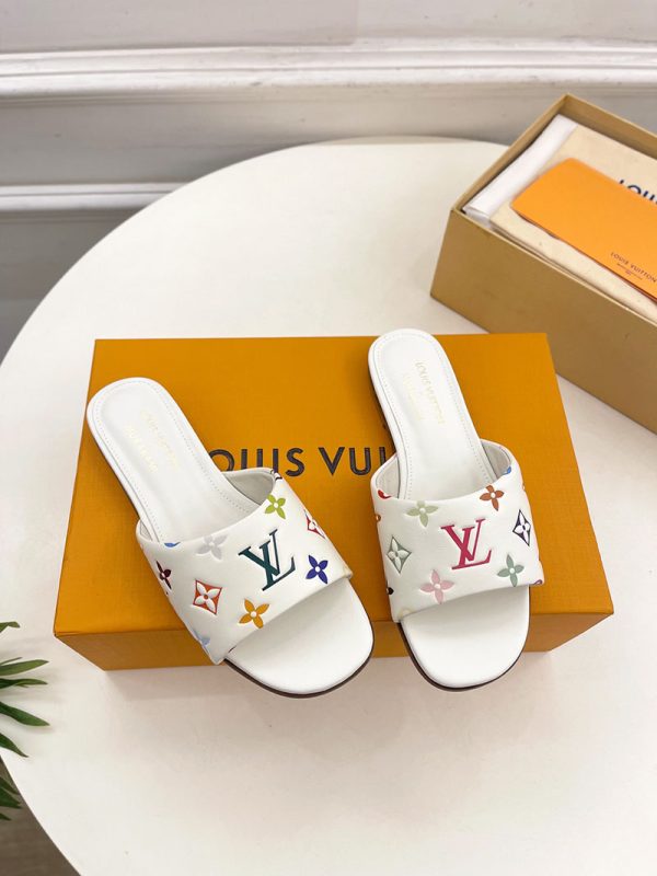 ルイヴィトン 靴 ルイ・ヴィトン x 村上隆コレクション フラットミュール 1AGVW7 ホワイト LV x TM 6AM - 画像 (9)