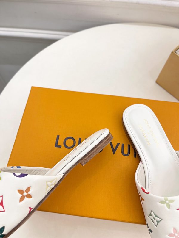 ルイヴィトン 靴 ルイ・ヴィトン x 村上隆コレクション フラットミュール 1AGVW7 ホワイト LV x TM 6AM - 画像 (4)
