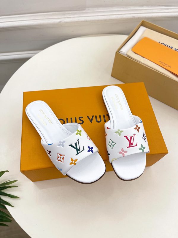 ルイヴィトン 靴 ルイ・ヴィトン x 村上隆コレクション フラットミュール lv303405 ルイヴィトン 村上隆 2025 ポップアップ - 画像 (9)
