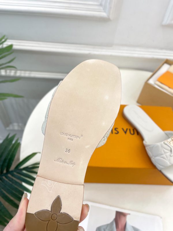 ルイヴィトン 靴 LV マレ ミュール 2025新作 ホワイト lv303409 N品 ルイヴィトン サンダル レディース 新作 - 画像 (2)