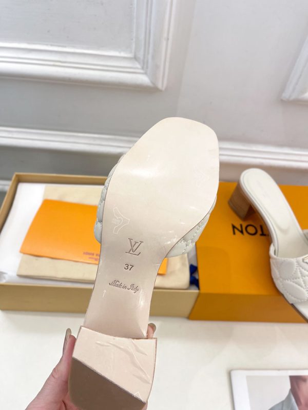 ルイヴィトン 靴 LV マレ ミュール 2025新作 ヒール5cm ホワイト lv303414 N品 ヴィトン ミュール レディース - 画像 (2)
