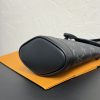 LOUIS VUITTON モノグラム エクリプス エンベロップ ポーチ M11613 メンズ ショルダーバッグ 超N品 - 画像 (7)