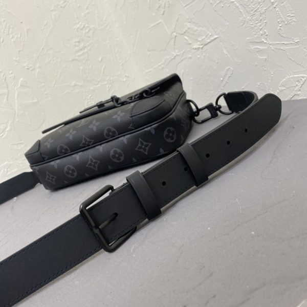 LOUIS VUITTON モノグラム エクリプス・スティーマー・ウエアラブルウォレット M81783 超N品 - 画像 (5)
