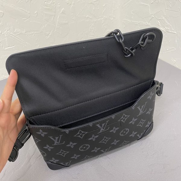 LOUIS VUITTON モノグラム エクリプス・スティーマー・ウエアラブルウォレット M81783 超N品 - 画像 (4)