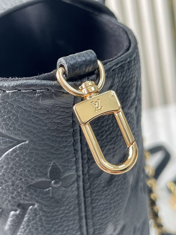 LOUIS VUITTON モノグラム アンプラント バックアップ M47072 リュックサック ブラック 黒 超N品 - 画像 (4)
