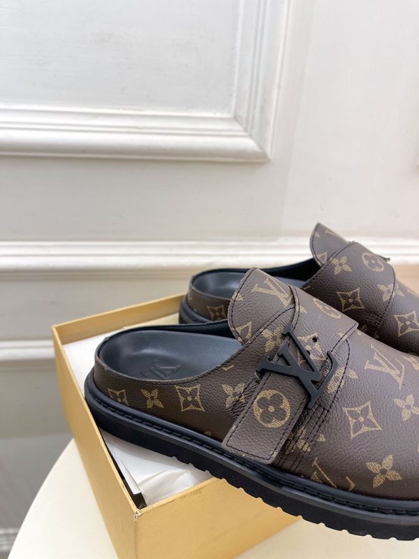 ルイヴィトン 靴 LV コージー ミュール COSY COMFORT 1AAW6K パテント モノグラム･キャンバス - 画像 (5)
