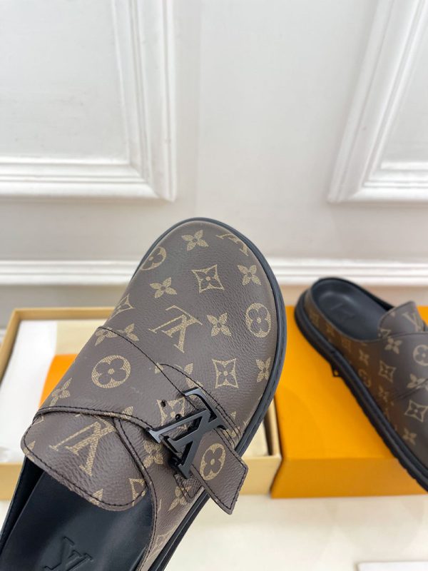 ルイヴィトン 靴 LV コージー ミュール COSY COMFORT 1AAW6K パテント モノグラム･キャンバス - 画像 (3)