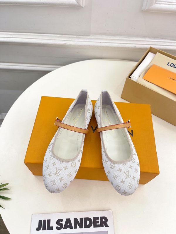 ルイヴィトン 靴 LV ロミー バレリーナ