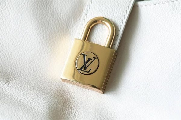 LOUIS VUITTON ロウキー･ショルダーバッグ M24990 Low Key Shoulder Bag Low Key 超N品 - 画像 (5)