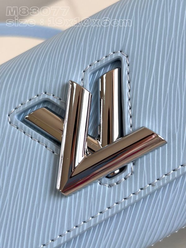 LOUIS VUITTON ツイスト WEST M24566 ルイヴィトン エピ バッグ ハンドバッグ キャンディ ブルー 超N品 - 画像 (9)