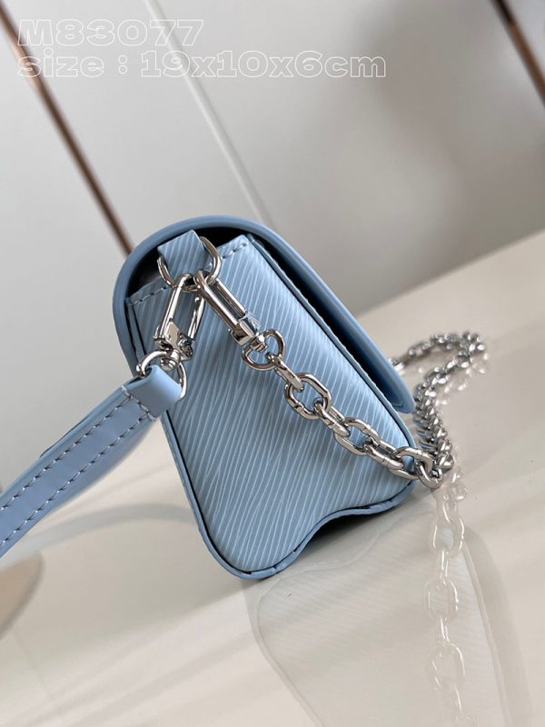 LOUIS VUITTON ツイスト WEST M24566 ルイヴィトン エピ バッグ ハンドバッグ キャンディ ブルー 超N品 - 画像 (8)