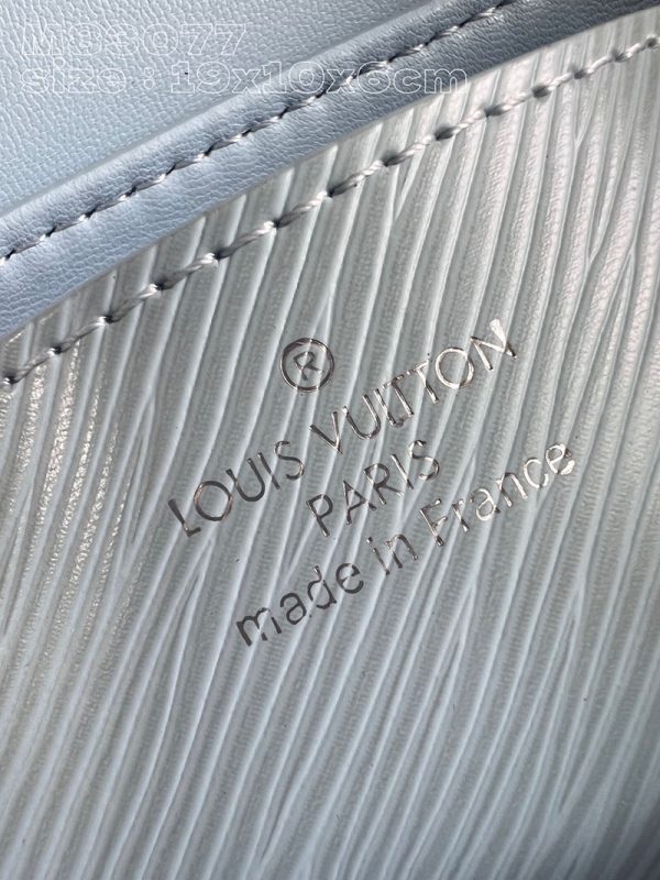 LOUIS VUITTON ツイスト WEST M24566 ルイヴィトン エピ バッグ ハンドバッグ キャンディ ブルー 超N品 - 画像 (2)