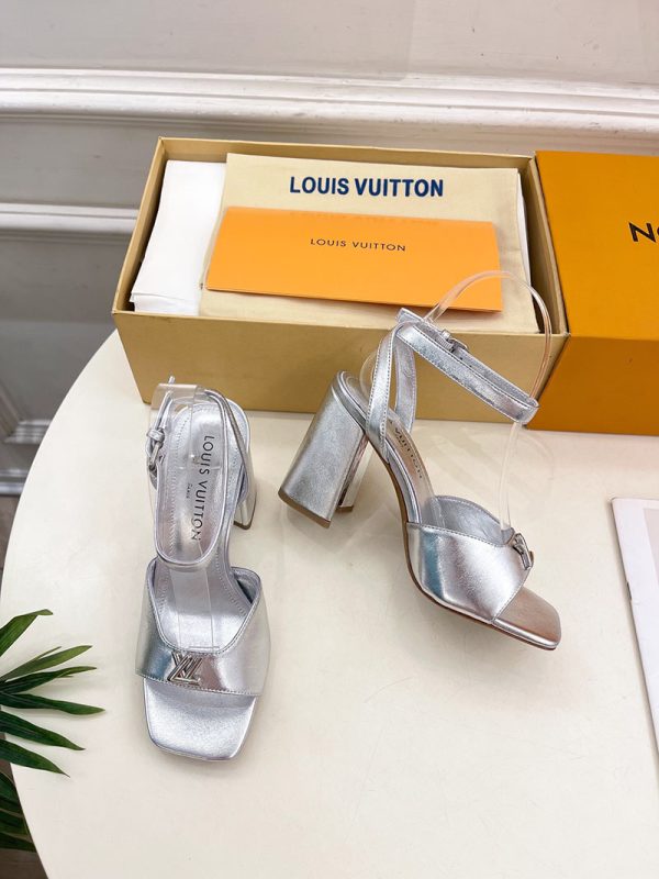 ルイヴィトン 靴 LV スイングサンダル レディース シルバー lv303443 N品 サンダルブランド 高級 レディース - 画像 (6)