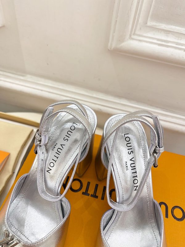 ルイヴィトン 靴 LV スイングサンダル レディース シルバー lv303443 N品 サンダルブランド 高級 レディース - 画像 (4)
