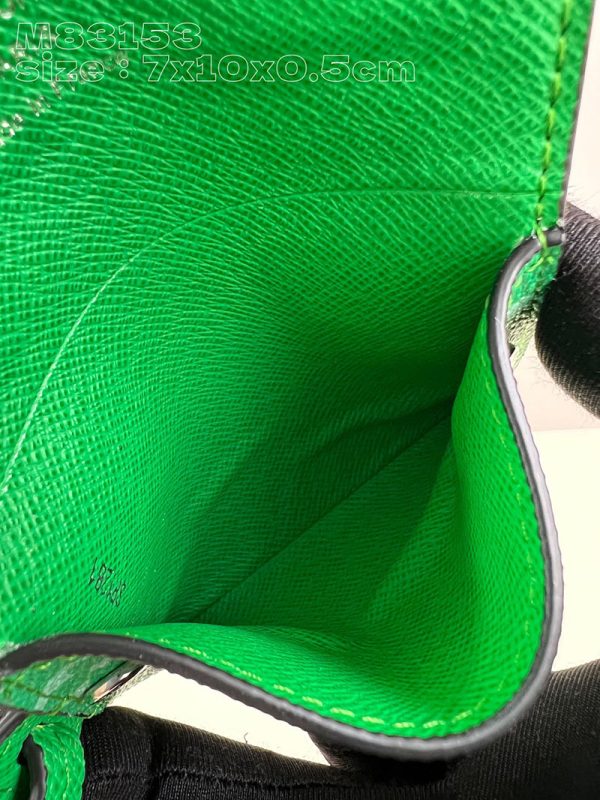 LOUIS VUITTON カードケース ポルト カルト オンストラップ モノグラムキャンバス M83153 緑 カード入れ パスケース 定期入れ ストラップ付 - 画像 (2)