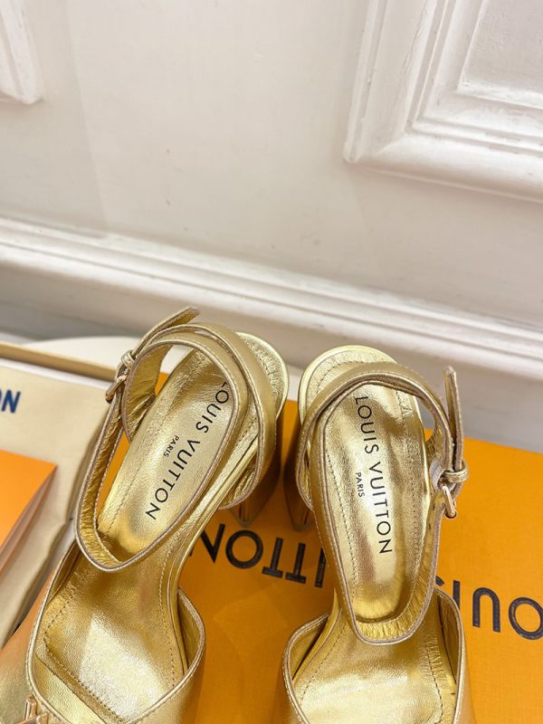 ルイヴィトン 靴 LV スイングサンダル レディース ゴールド lv303444 N品 サンダルブランド 高級 レディース - 画像 (4)