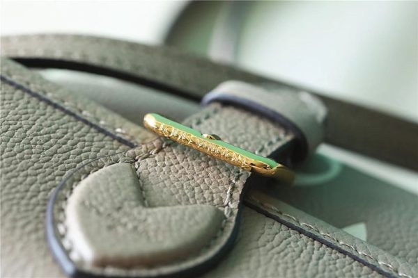 LOUIS VUITTON ショルダーバッグ ハンドバッグ レディース M83300 ナノディアヌ トゥルトレールベージュ 超N品 - 画像 (4)