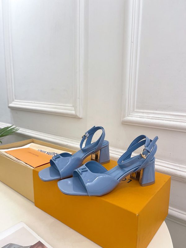 ルイヴィトン 靴 LV Swing Sandal スイングサンダル  lv303465 ブルー N品 夏サンダル レディース 人気 - 画像 (8)