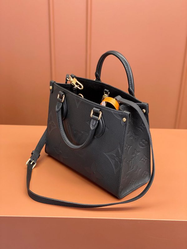 逸品 ルイヴィトン モノグラム アンプラント オンザゴー PM M45653 バッグ LOUIS VUITTON - 画像 (7)