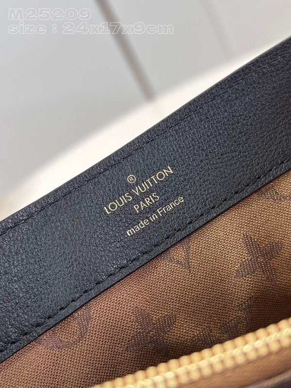 LOUIS VUITTON ドーフィーヌ･ソフト MM M25209 ブラック カーフレザー 超N品 - 画像 (2)