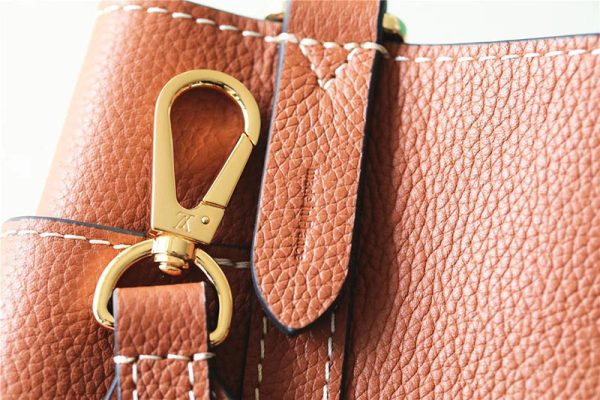 LOUIS VUITTON ロック&ウォーク 2wayショルダーバッグ グレインカーフ レディース ブラウン系 M24165 超N品 - 画像 (3)
