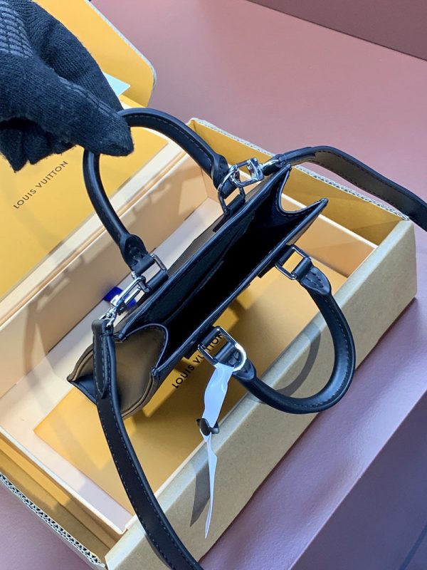 LOUIS VUITTON エピ プティット サックプラ M69441 2wayショルダーバッグ バッグ メンズ レディース M69441 超N品 - 画像 (8)