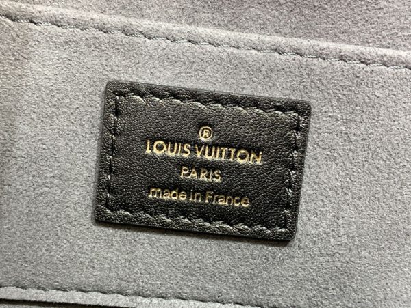 LOUIS VUITTON ドーフィーヌ M22597 カーフレザー ブラック 超N品 ルイヴィトンショルダーバッグ新作 - 画像 (2)
