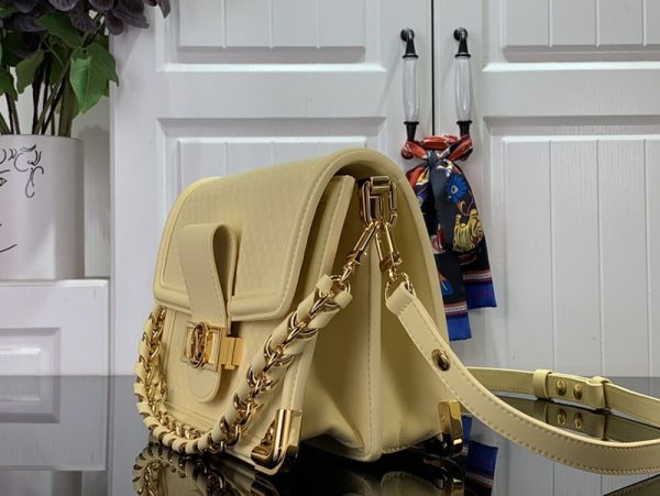 LOUIS VUITTON ドーフィーヌ MM M22276 カーフレザー イエロー 超N品 ルイヴィトン ショルダーバッグ 人気 - 画像 (9)