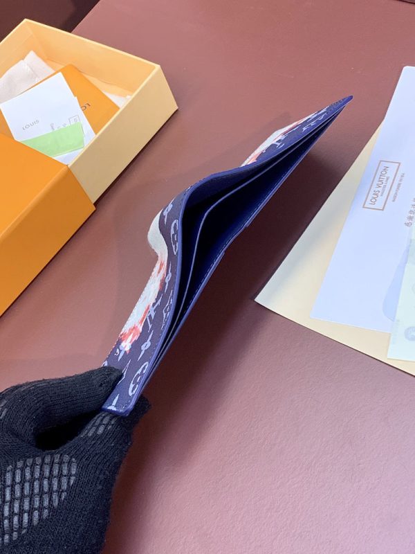 LOUIS VUITTON M82827　ポルトフォイユ・ミュルティプル　モノグラム・ブリーチ　インクブルー　2つ折り財布　小銭入れなし　メンズ 超N品 - 画像 (4)