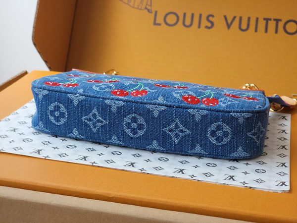LOUIS VUITTON ルイヴィトン x 村上隆 ポシェット アクセソワール チェリーデニムブルー M13994 超N品 - 画像 (7)
