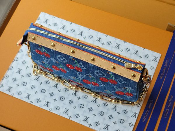 LOUIS VUITTON ルイヴィトン x 村上隆 ポシェット アクセソワール チェリーデニムブルー M13994 超N品 - 画像 (4)