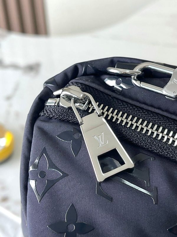 逸品 ルイヴィトン リュックサック モノグラム パームスプリングス バックパック MINI M11780レディース ブラック 黒 Louis Vuitton - 画像 (4)