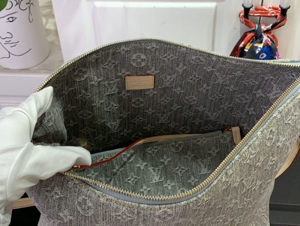 LOUIS VUITTON Coussin Hobo MM モノグラムデニム バッグ M13390 クッサン ルイヴィトン ホーボー MM 超N品 - 画像 (2)