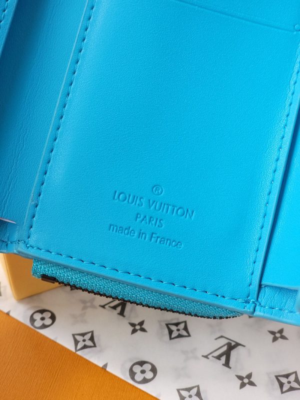 LOUIS VUITTON 財布 ポルトフォイユ・パイロット トリヨンレザー ターコイズ M11500 ターコイズ 超N品 - 画像 (6)