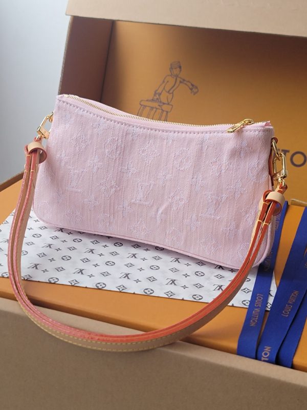 LOUIS VUITTON M14159 ポシェット･リヴ 2025新作 ウォッシュドピンク 超N品 ルイヴィトン デニム バッグ ピンク - 画像 (9)