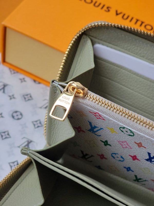 LOUIS VUITTON LV × TM ジッピー･ウォレット lv301555 クレイ グリーン 超N品 ルイヴィトン 村上隆 2025 財布 - 画像 (4)