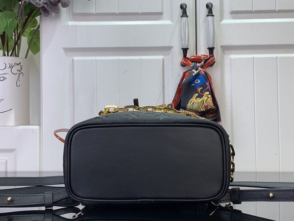 LOUIS VUITTON クッサン バックパックPM M13357 ラムレザー ブラック ゴールド金具 超N品 - 画像 (7)
